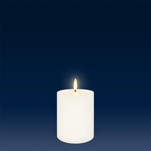 Load image into Gallery viewer, UYUNI Lighting Small Pillar, Classic Ivory, Smooth Wax Flameless Candle, 7.8cm x 10.1cm (3.1&quot; x 4&quot;)