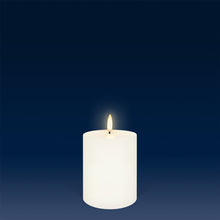 Load image into Gallery viewer, UYUNI Lighting Small Pillar, Classic Ivory, Smooth Wax Flameless Candle, 7.8cm x 10.1cm (3.1" x 4")