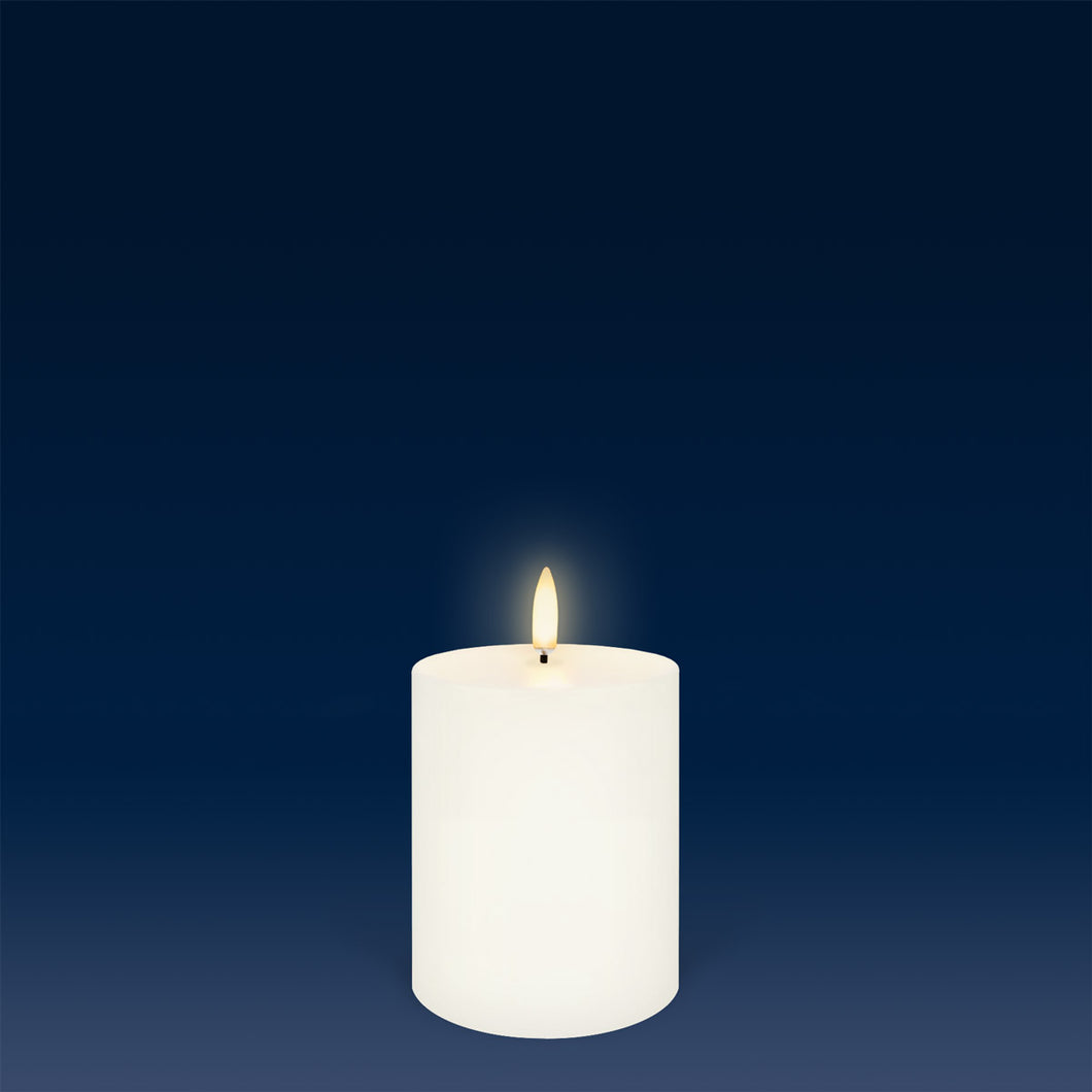 UYUNI Lighting Small Pillar, Classic Ivory, Smooth Wax Flameless Candle, 7.8cm x 10.1cm (3.1