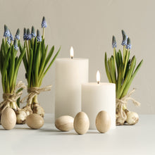 Load image into Gallery viewer, UYUNI Lighting Designer Curation | The Stylist's Duo | Classic Ivory