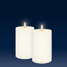 Load image into Gallery viewer, UYUNI Lighting Medium Wide Pillar, Classic Ivory, Smooth Wax Flameless Candle, 10.1cm x 15.2cm (4.0&quot; x 6&quot;)