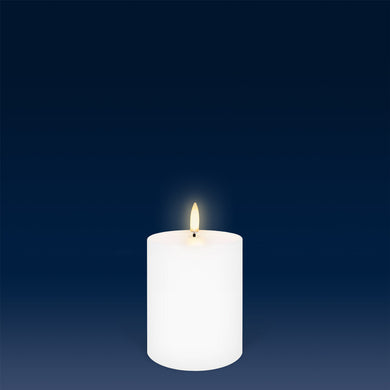 UYUNI Lighting Small Pillar, Nordic White Smooth Wax Flameless Candle, 7.8cm x 10.1cm (3.1